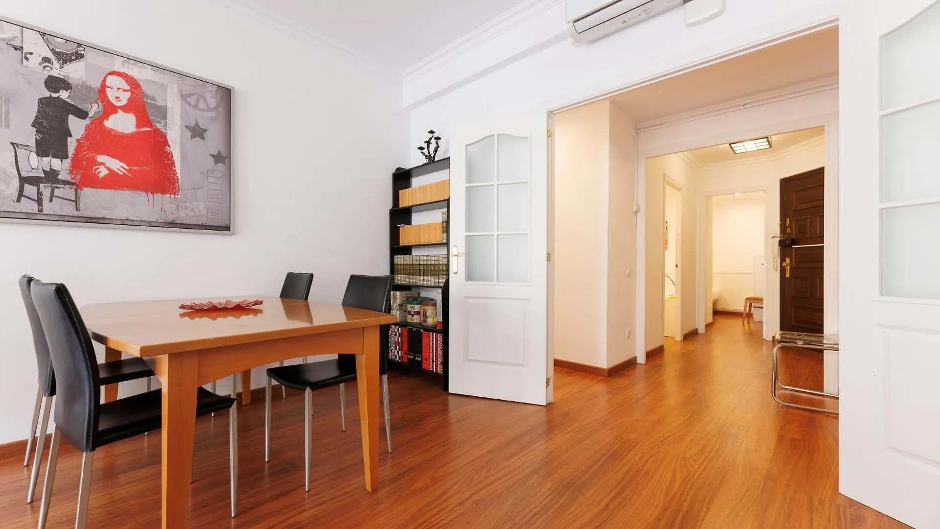 Aparteasy - Private Terrace, 3-Bedroom Apartment Barcelona 0*,
